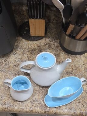 Vtg Poole Pottery's Twintone range.